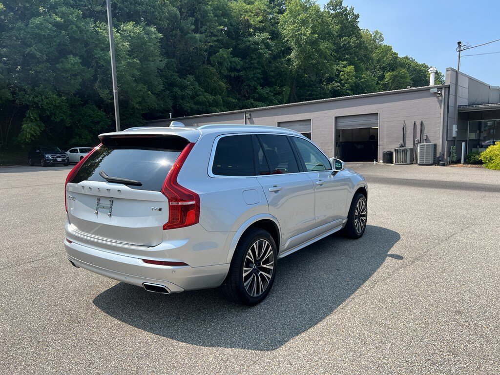 Used 2021 Volvo XC90 T6 Momentum 7 Passenger SUV