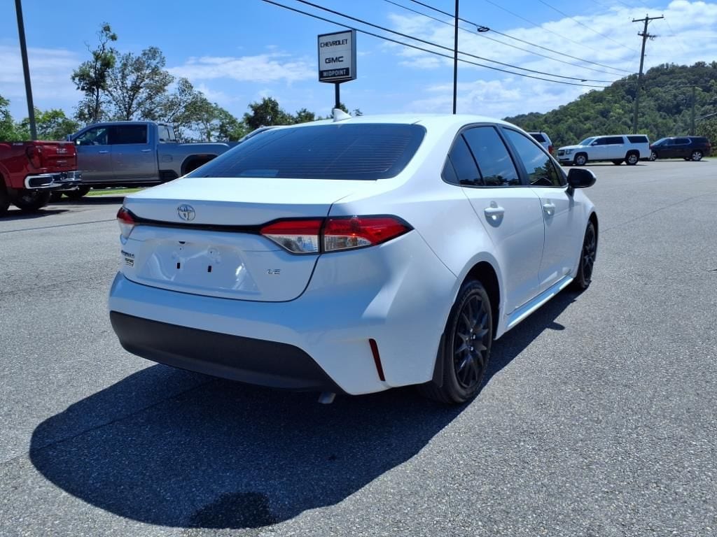 Used 2025 Toyota Corolla LE Sedan