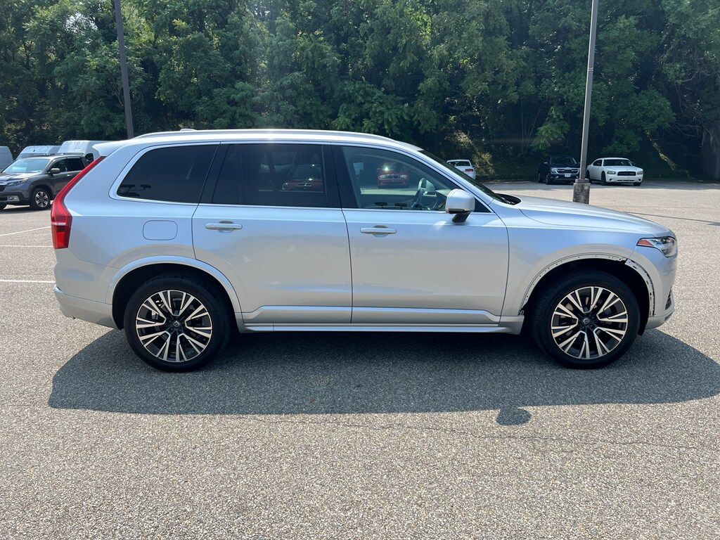 Used 2021 Volvo XC90 T6 Momentum 7 Passenger SUV