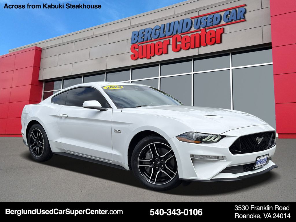 2022 Ford Mustang