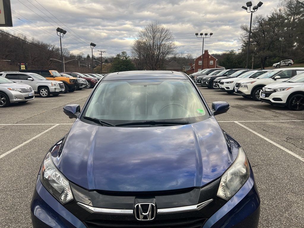 2017 Honda HR-V EX photo 3