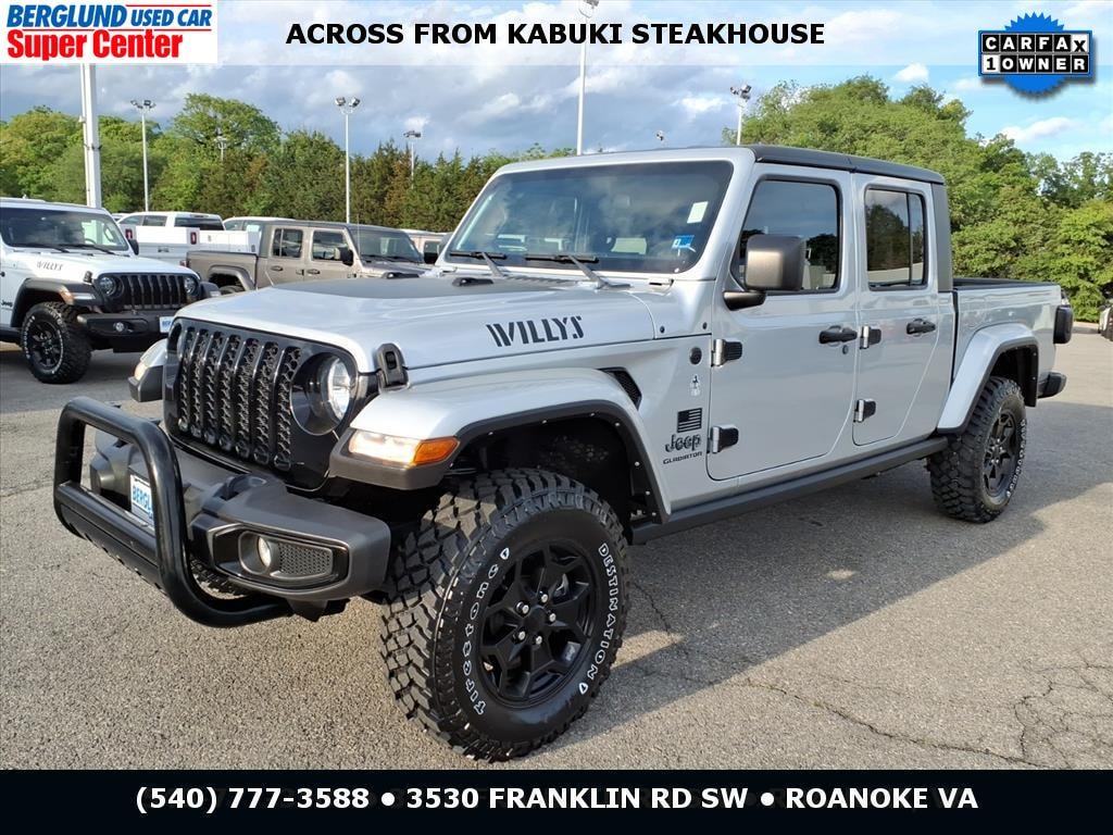 Used 2022 Jeep Gladiator Sport Truck Crew Cab