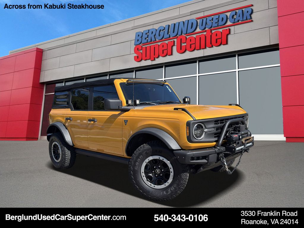 2022 Ford Bronco 4-Door Base's photo