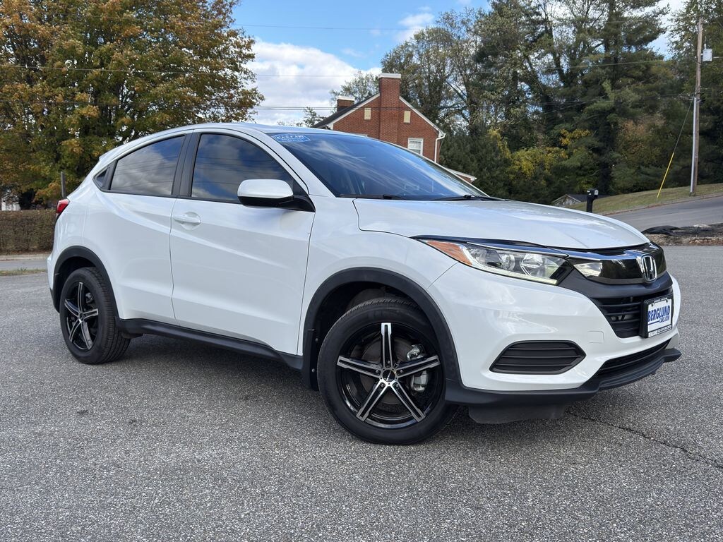 Used 2022 Honda HR-V LX AWD SUV