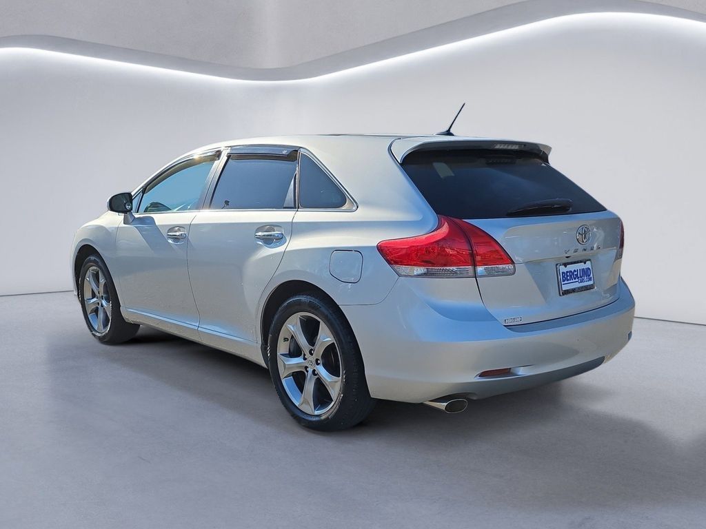 2010 Toyota Venza Base photo 4