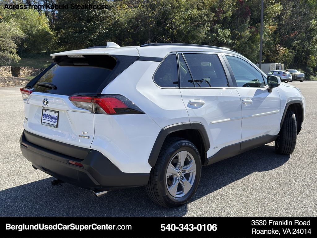 Used 2024 Toyota RAV4 Hybrid LE SUV