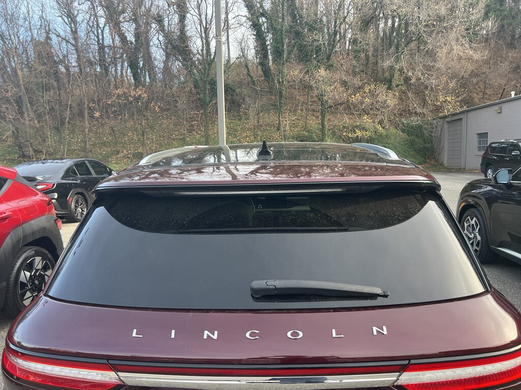 2020 Lincoln Corsair Reserve photo 2