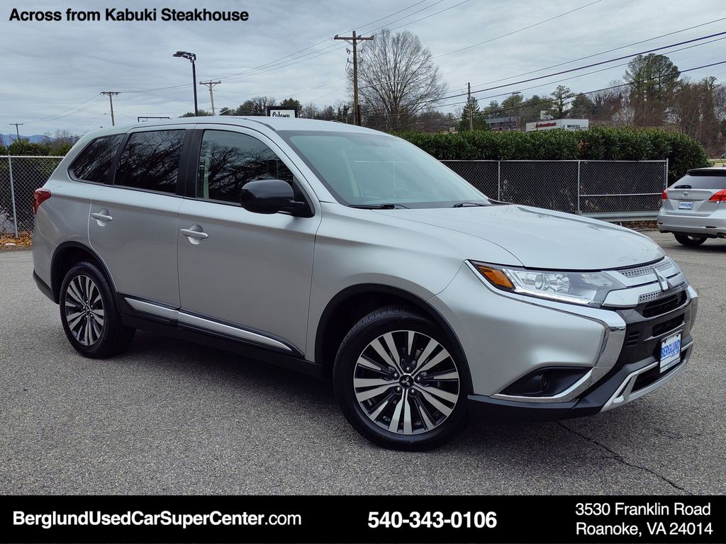 2019 Mitsubishi Outlander ES