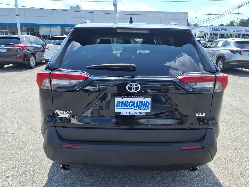 Used 2023 Toyota RAV4 XLE SUV