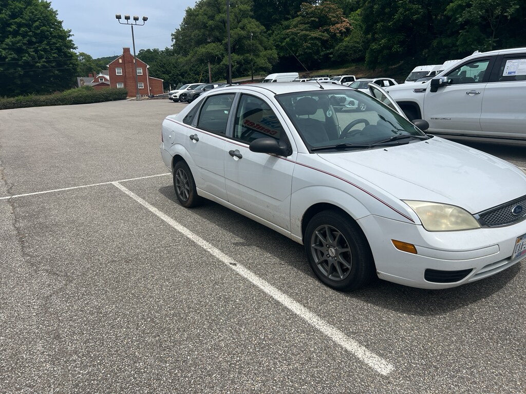 Used 2007 Ford Focus Sedan