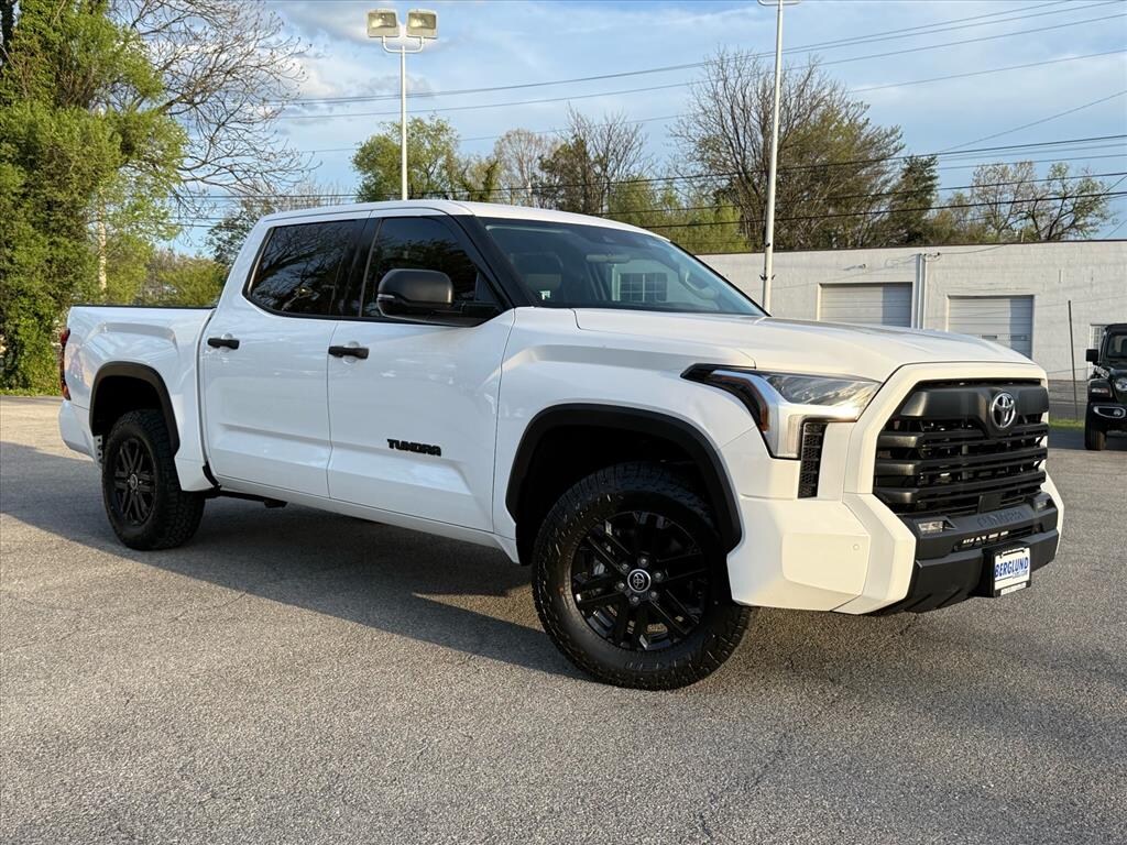 Used 2023 Toyota Tundra SR5 3.5L V6 Truck CrewMax