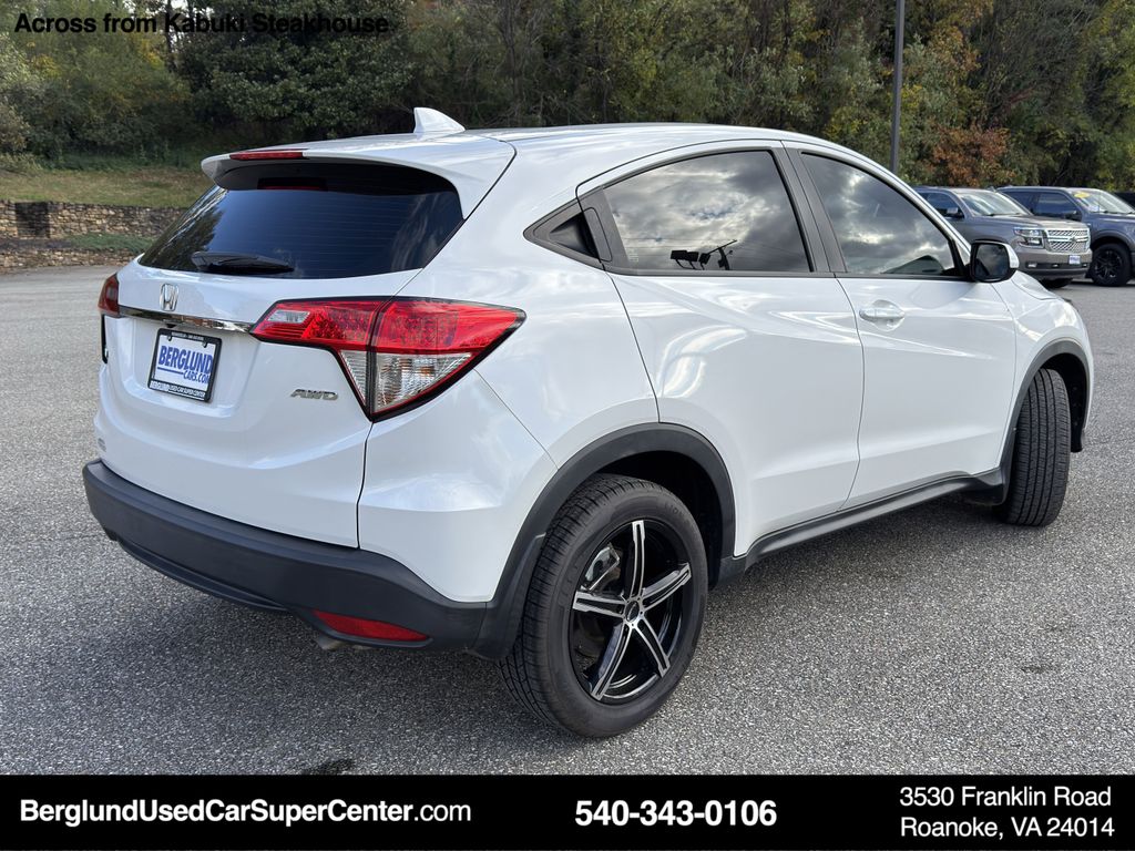 2022 Honda HR-V LX photo 2