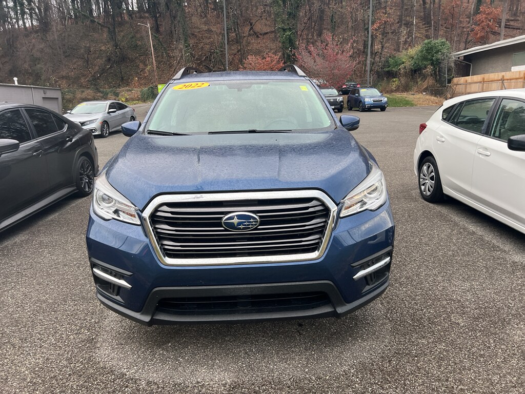 2022 Subaru Ascent Premium photo 3
