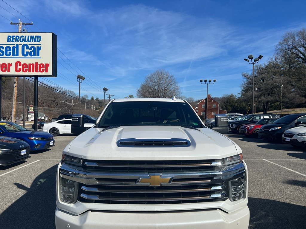 Used 2022 Chevrolet Silverado 2500 HD High Country Truck Crew Cab
