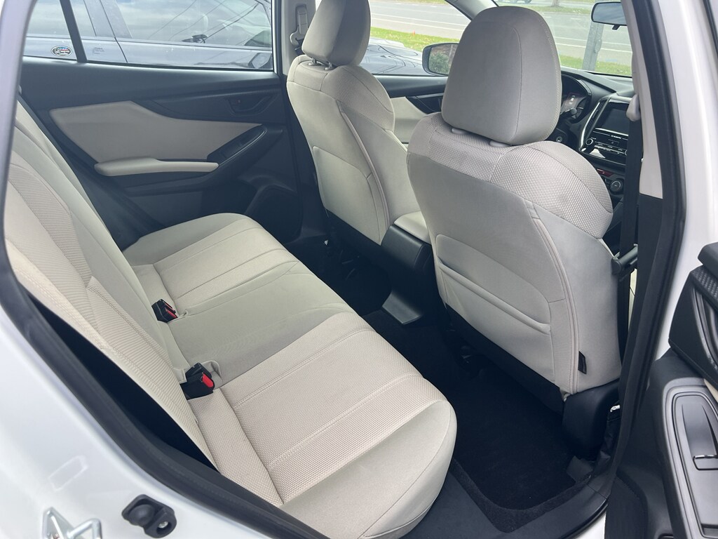 2021 Subaru Impreza Base photo 4