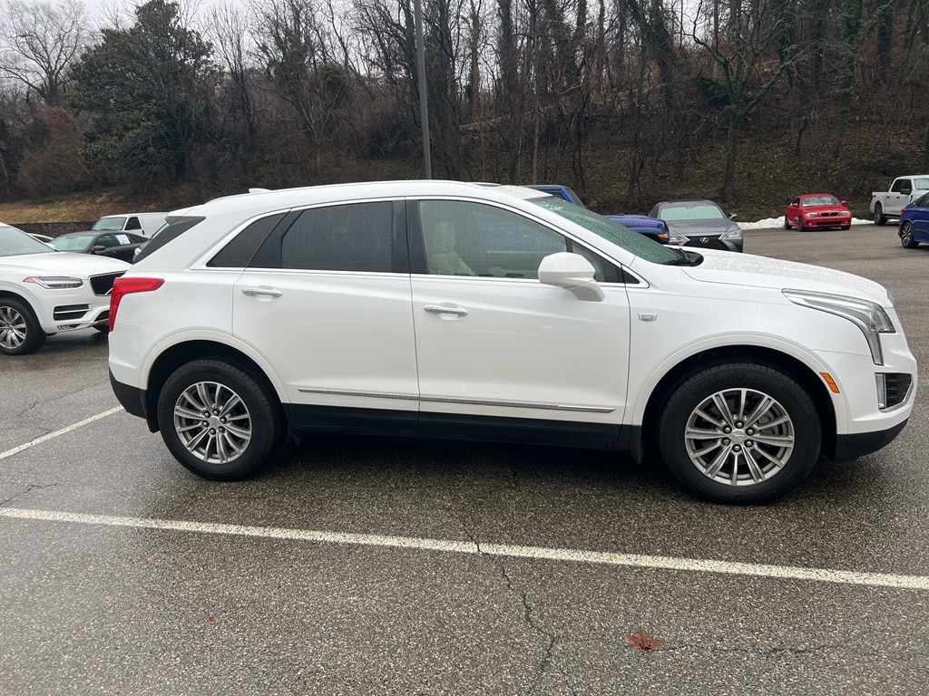 Used 2017 Cadillac XT5 Luxury SUV