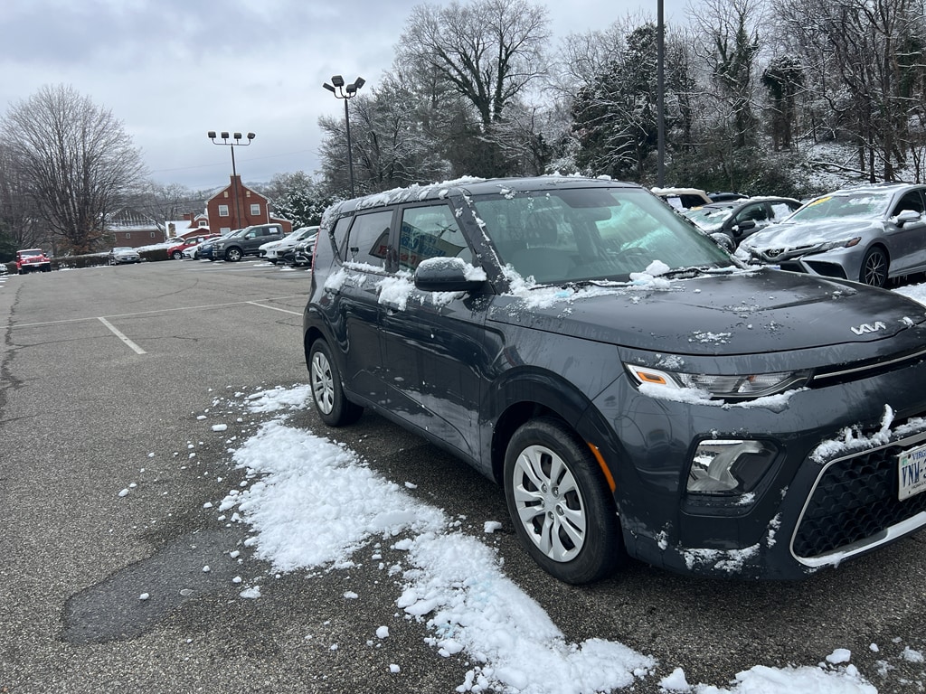 Used 2022 Kia Soul LX Hatchback