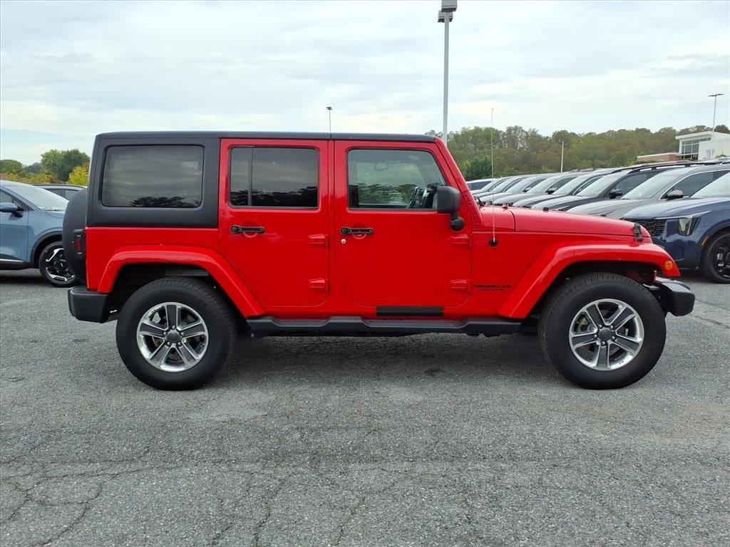 Used 2017 Jeep Wrangler JK Unlimited Sahara 4x4 SUV