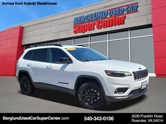 2023 Jeep Cherokee Altitude Lux SUV
