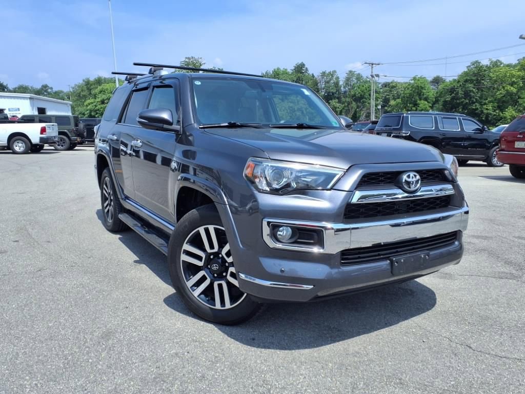 2018 Toyota 4Runner Limited photo 2