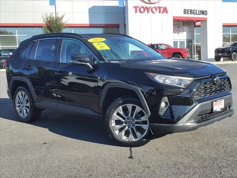 Used 2021 Toyota RAV4 XLE Premium with VIN 2T3A1RFV3MC239005 for sale in Lynchburg, VA