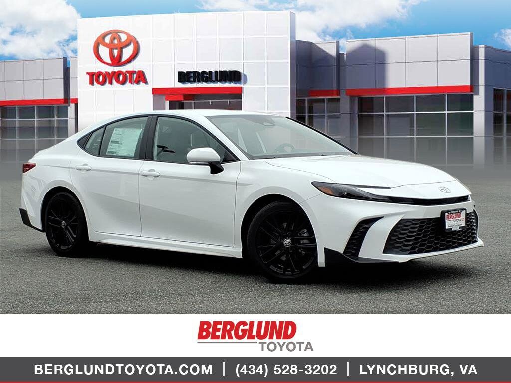 New 2026 Toyota Camry SE Sedan