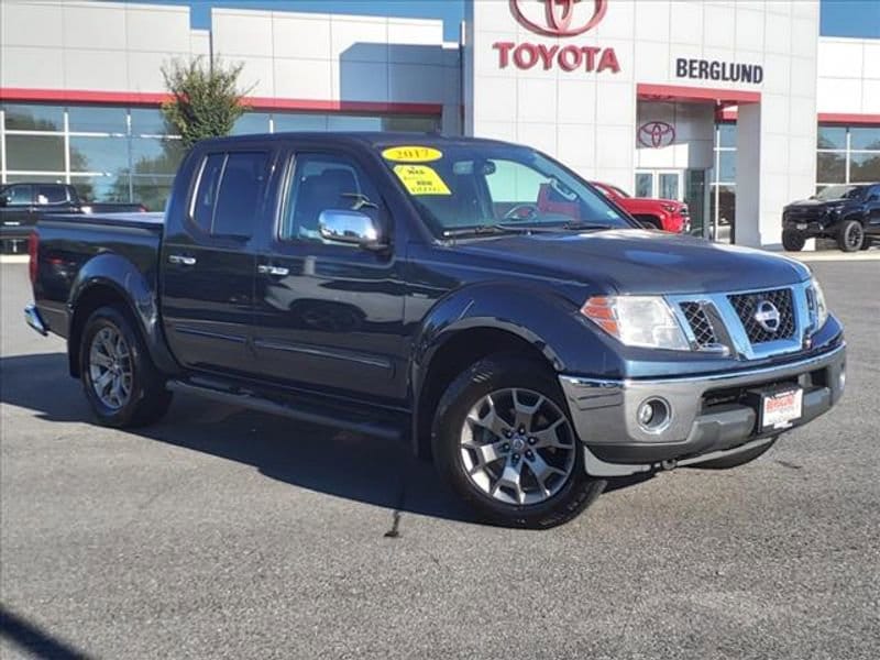 Used 2017 Nissan Frontier SL with VIN 1N6AD0EV4HN709121 for sale in Lynchburg, VA