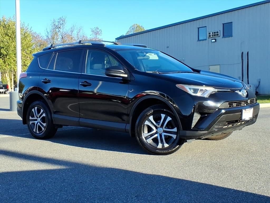Used 2016 Toyota RAV4 LE with VIN 2T3BFREV9GW464734 for sale in Lynchburg, VA