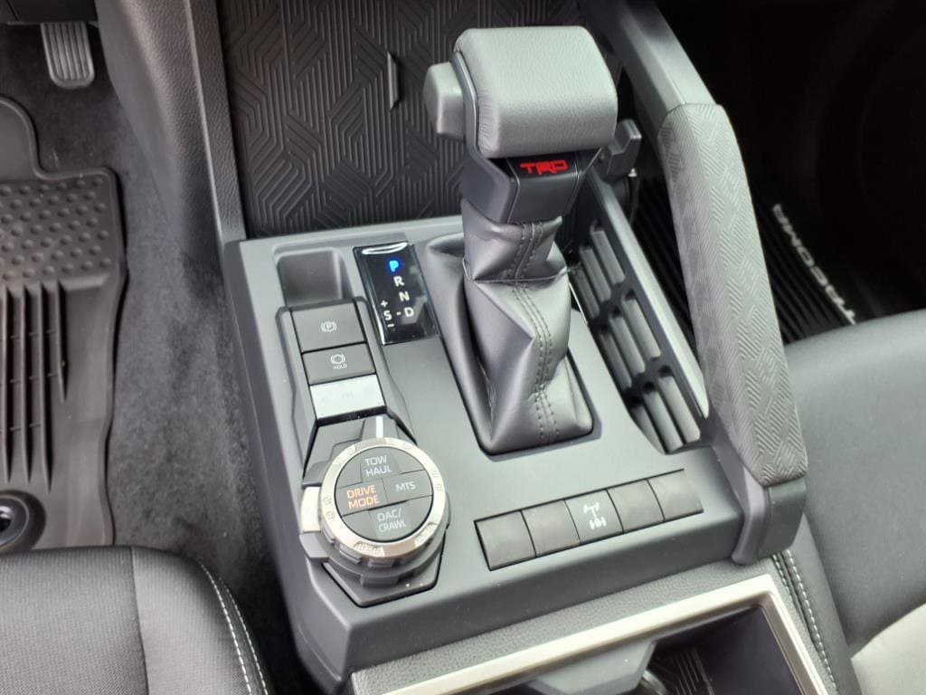 2025 Toyota Tacoma TRD Off Road - Photo 16