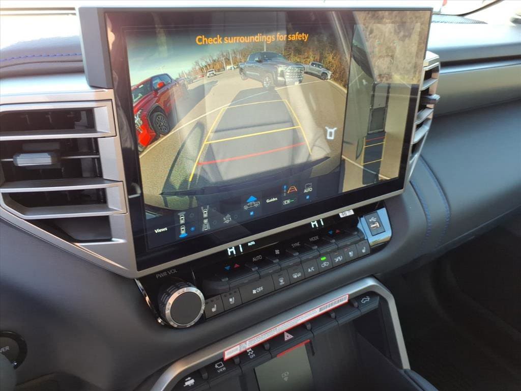 2026 Toyota Tundra Platinum - Photo 19