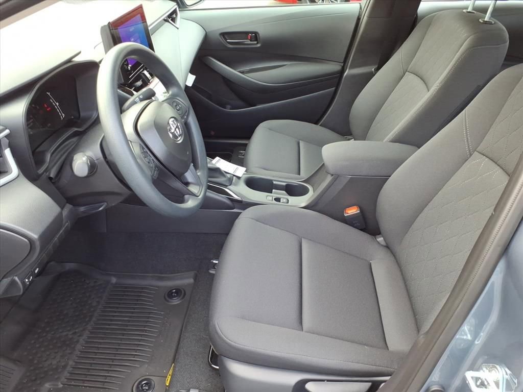 2026 Toyota Corolla LE photo 2