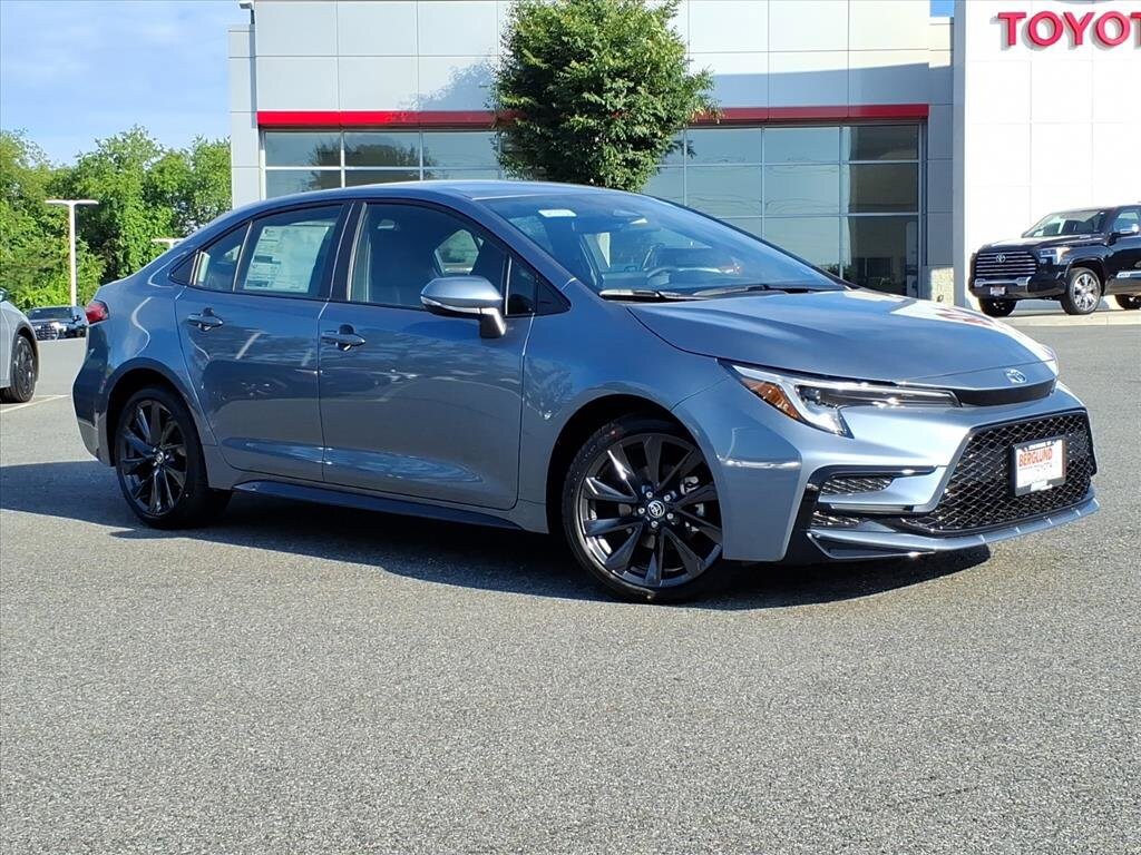 New 2026 Toyota Corolla Hybrid SE Sedan