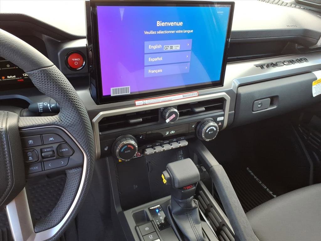 2025 Toyota Tacoma TRD Off Road - Photo 17