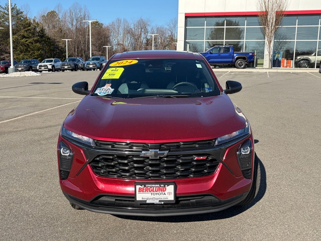 Used 2024 Chevrolet Trax 1RS Sport Utility