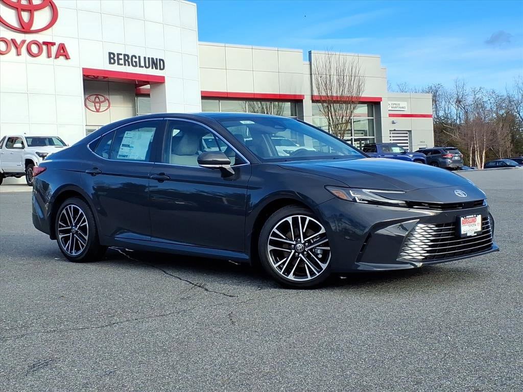 New 2026 Toyota Camry XLE Sedan