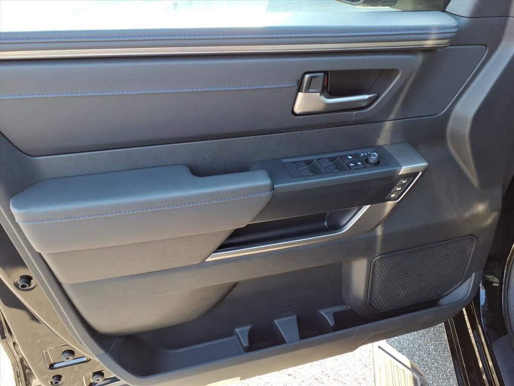 2026 Toyota Tundra Platinum - Photo 9