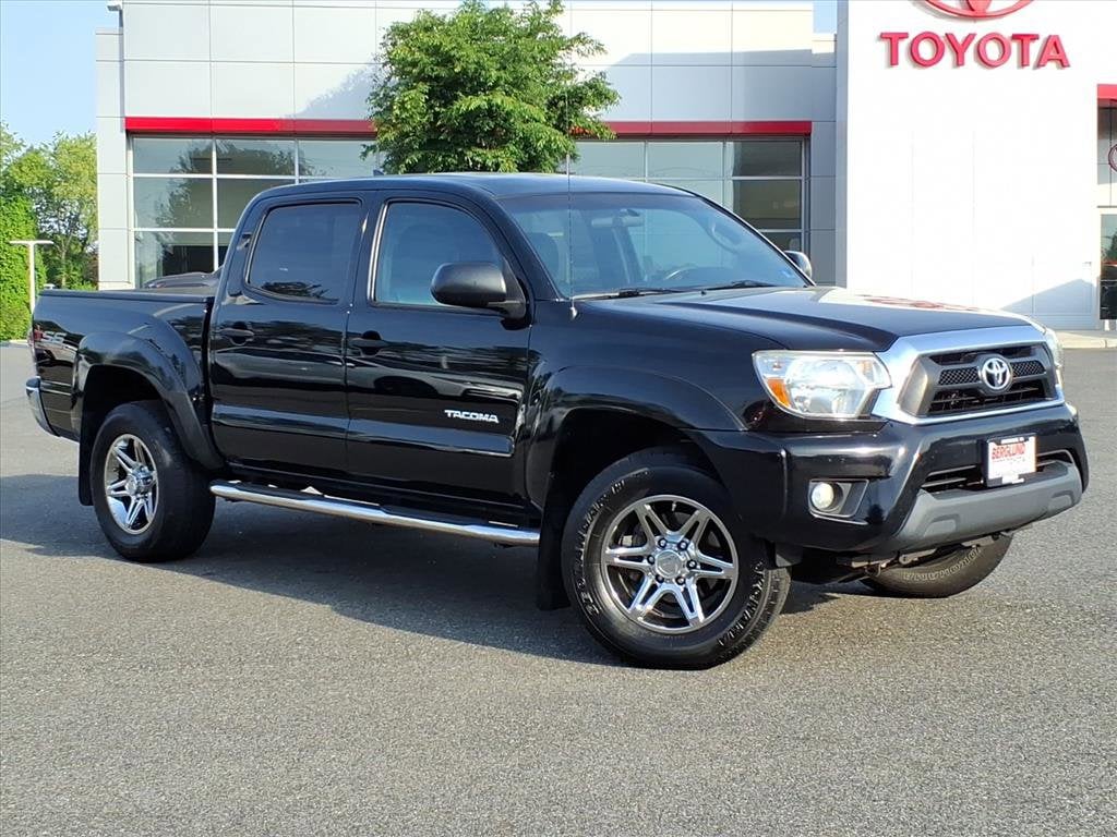 Used 2014 Toyota Tacoma Base V6 (A5) Truck