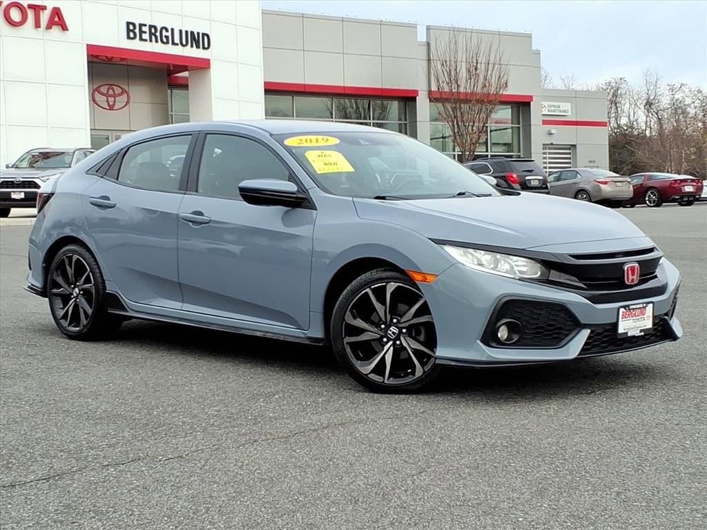 Used 2019 Honda Civic Hatchback Sport with VIN SHHFK7G4XKU218150 for sale in Lynchburg, VA