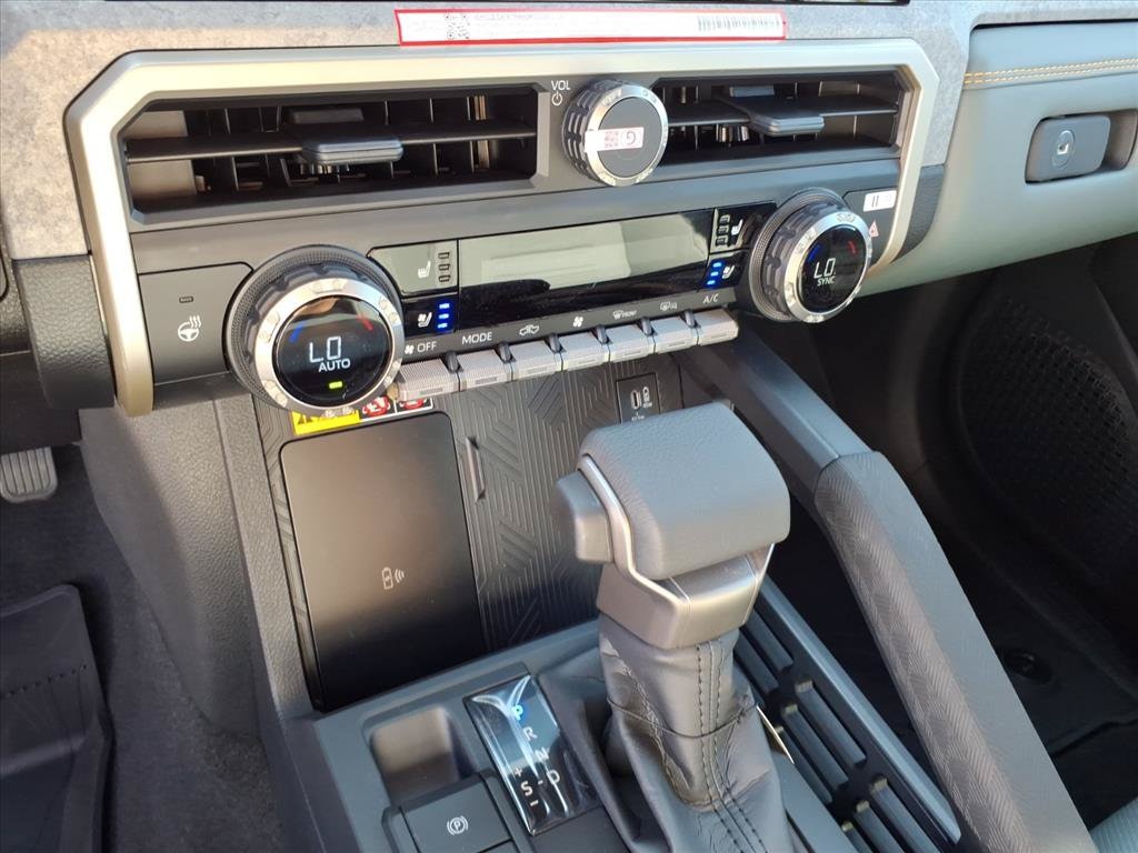 2026 Toyota Tacoma Trailhunter - Photo 14