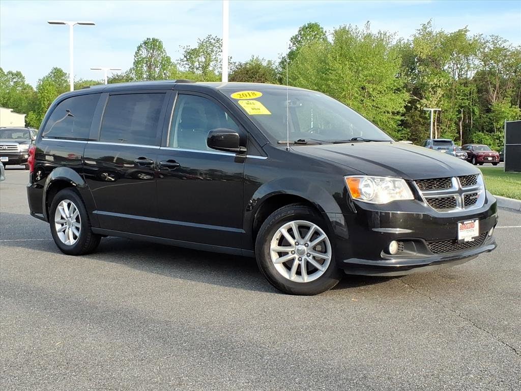 Used 2018 Dodge Grand Caravan SXT with VIN 2C4RDGCG3JR267847 for sale in Lynchburg, VA