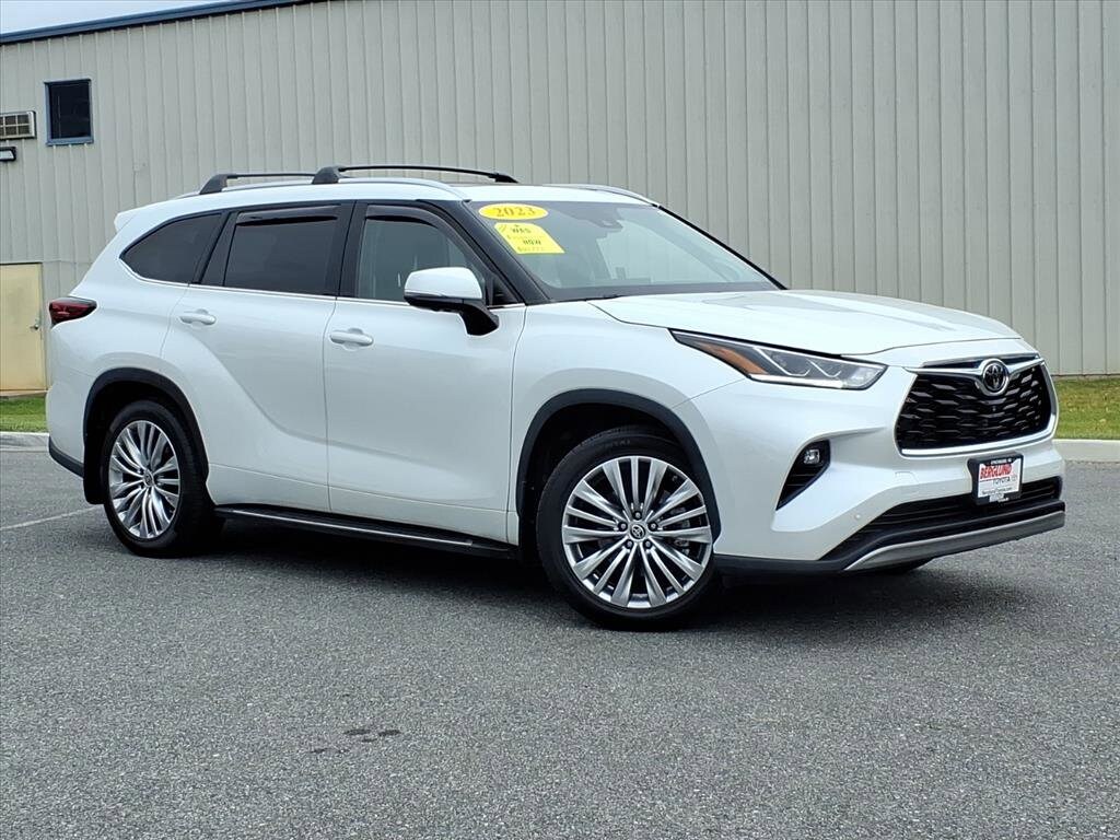 Used 2023 Toyota Highlander Platinum Sport Utility