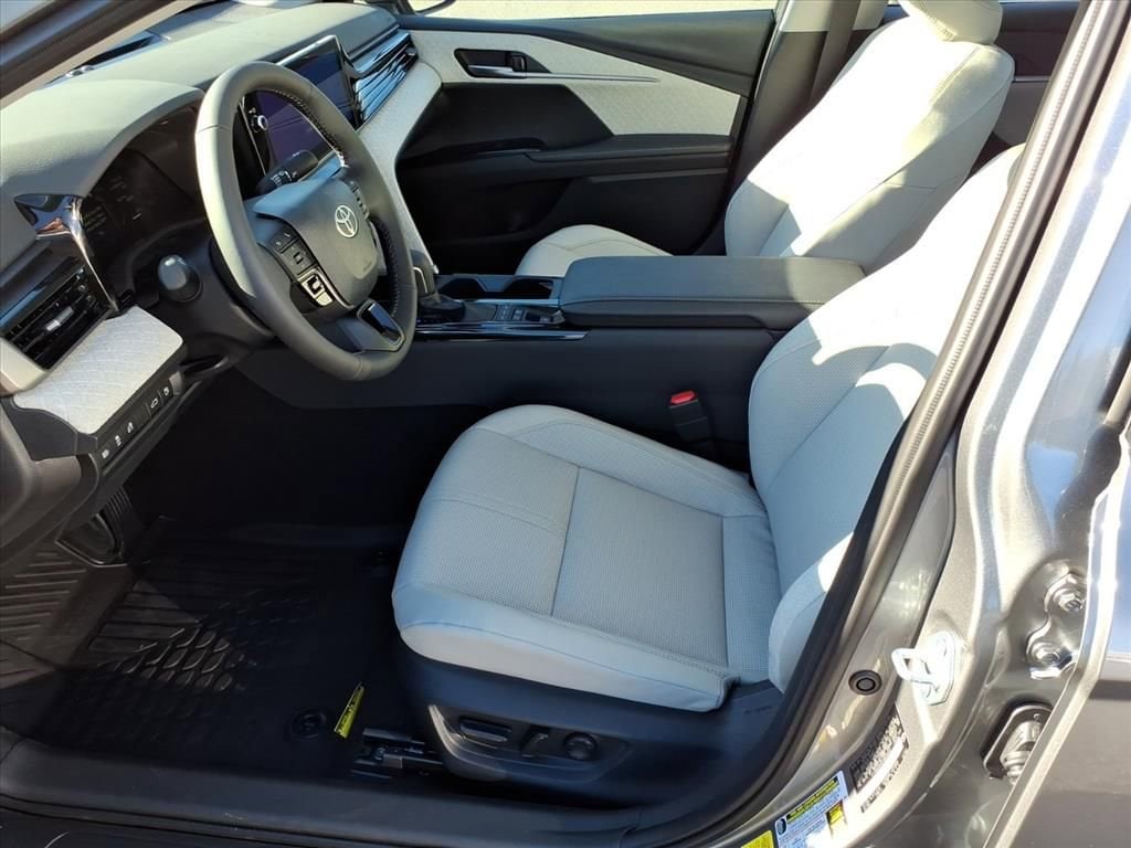 New 2026 Toyota Camry XLE Sedan