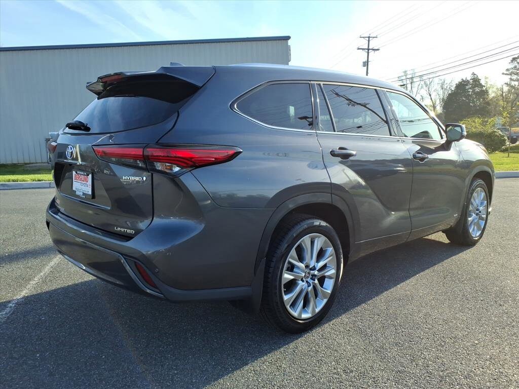 Used 2023 Toyota Highlander Hybrid Hybrid Limited Sport Utility