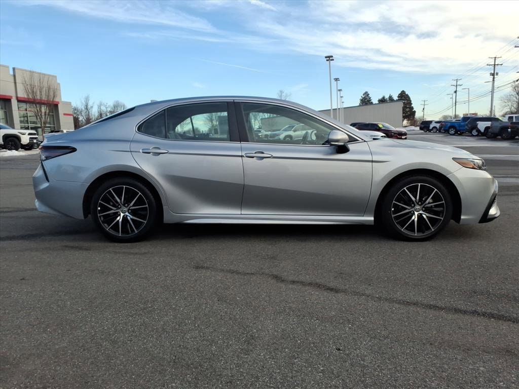 Used 2024 Toyota Camry SE Sedan