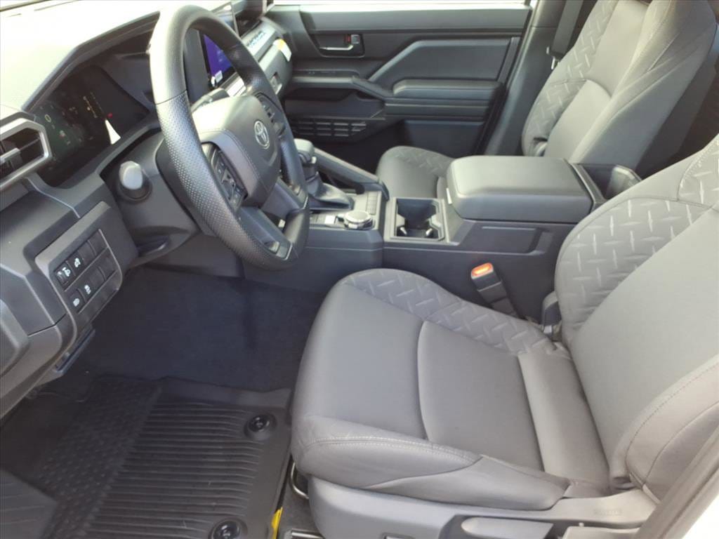 Used 2025 Toyota Tacoma SR Truck