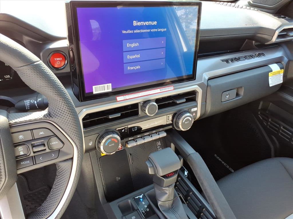 2026 Toyota Tacoma TRD Sport - Photo 17