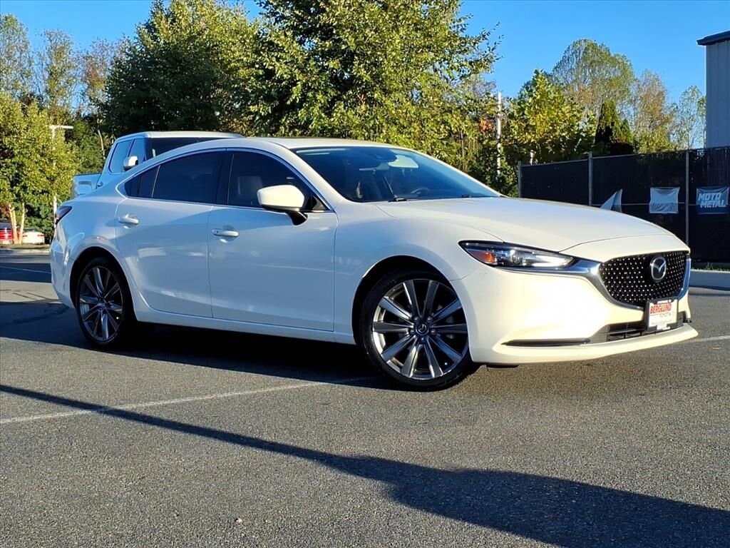 2021 Mazda Mazda6 Touring photo 2