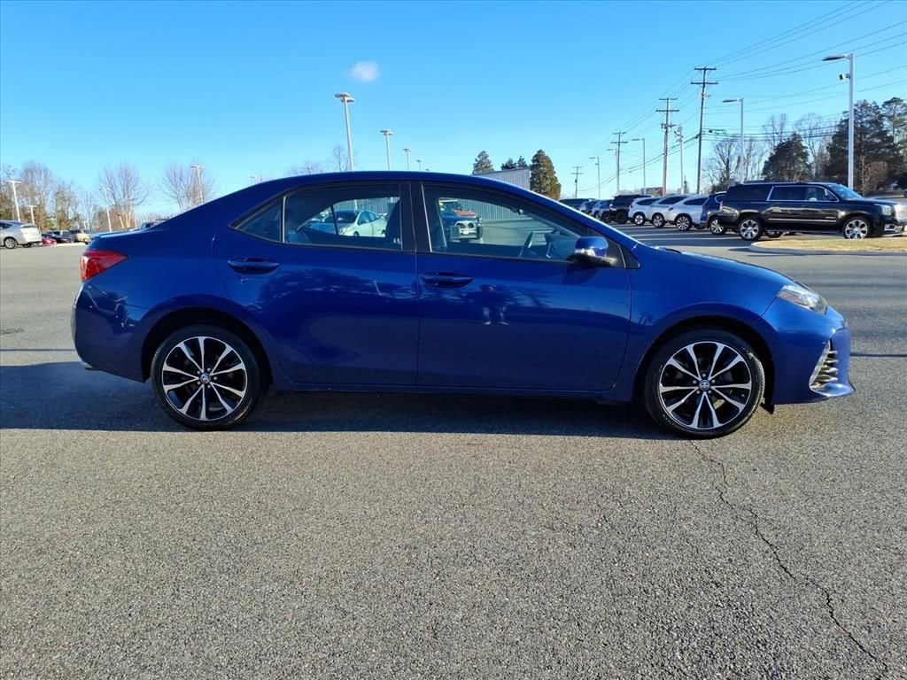 Used 2019 Toyota Corolla SE Sedan