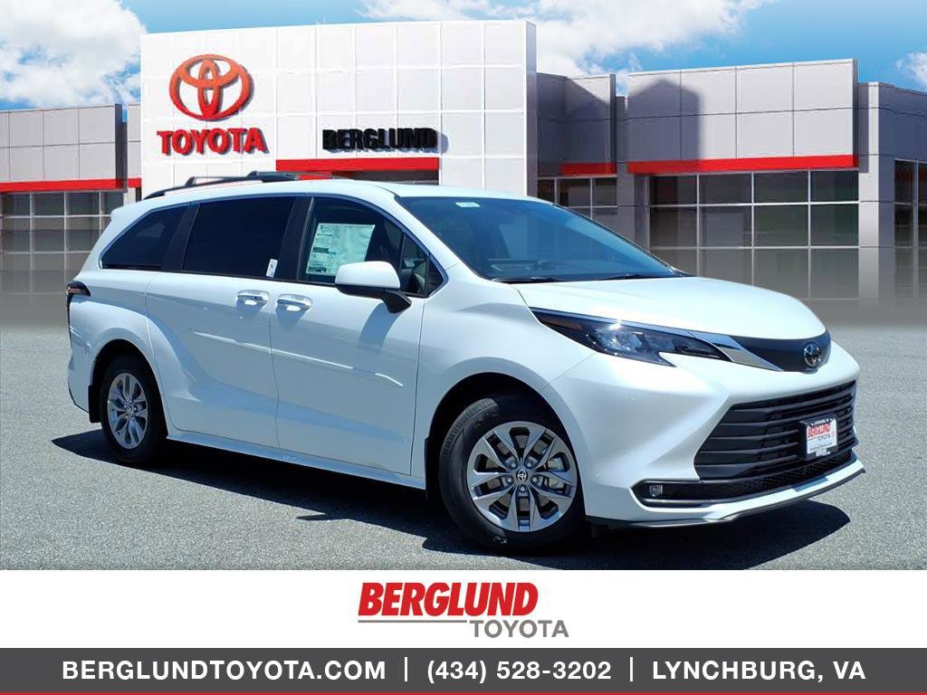 2026 Toyota Sienna XLE 7-Passenger Hybrid AWD's photo