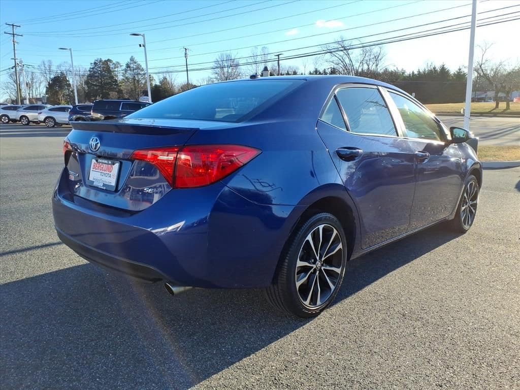 Used 2019 Toyota Corolla SE Sedan